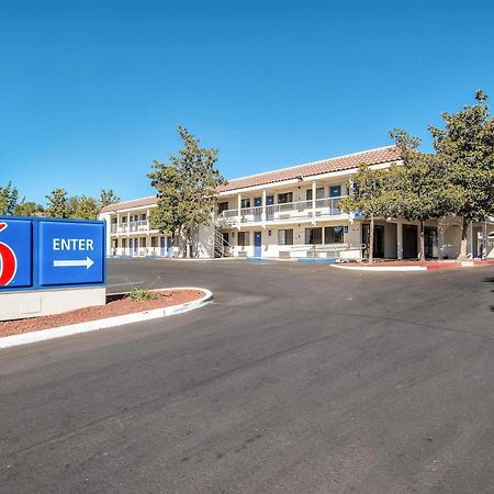 Motel 6-Redding, Ca - South Buitenkant foto