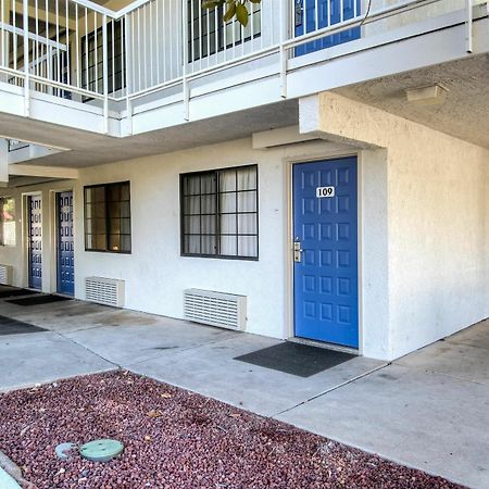 Motel 6-Redding, Ca - South Buitenkant foto