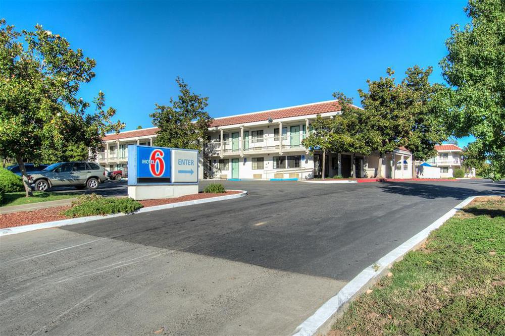 Motel 6-Redding, Ca - South Buitenkant foto