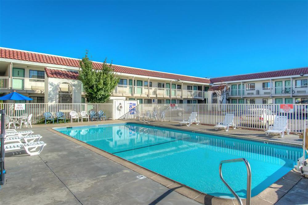 Motel 6-Redding, Ca - South Faciliteiten foto