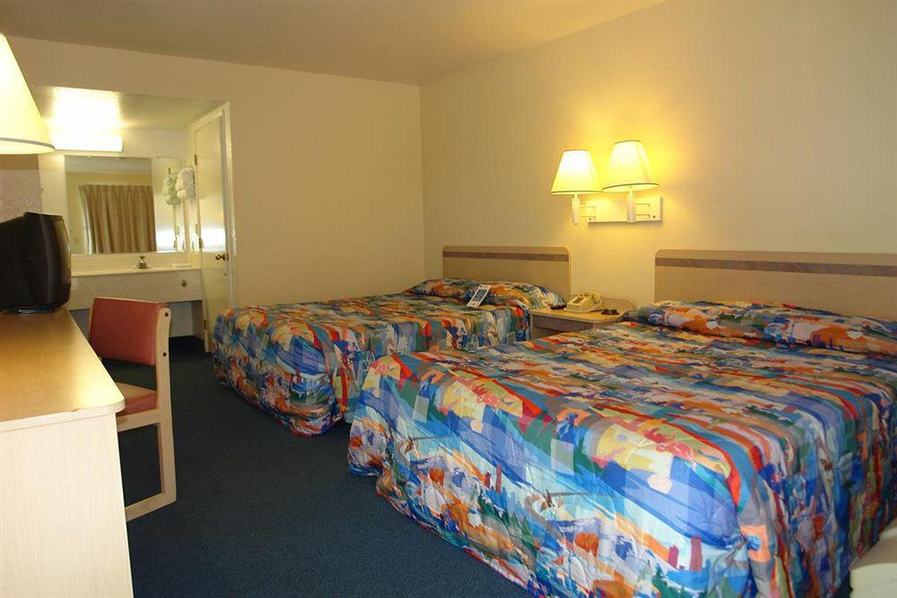 Motel 6-Redding, Ca - South Buitenkant foto