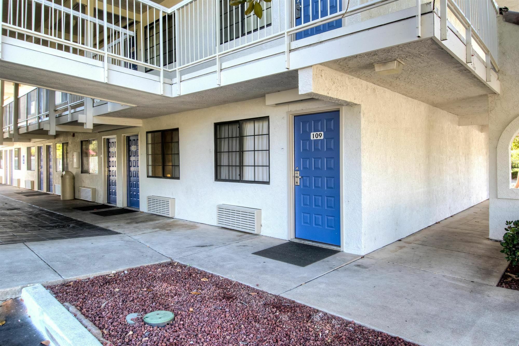 Motel 6-Redding, Ca - South Buitenkant foto